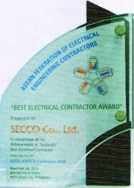 Glass award from the ASEAN Federation of Electrical Engineering Contractors: Best Electrical Contractor Award, presented to SECCO Co., Ltd.